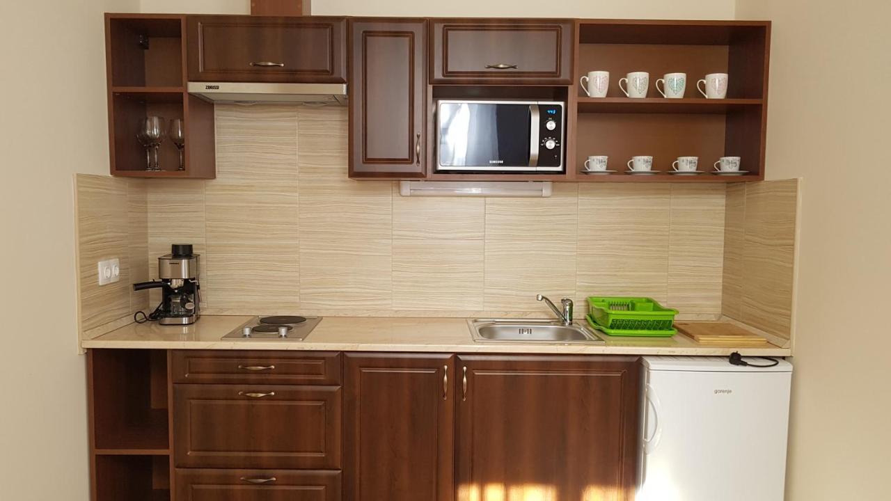 Toscana Apartman Gyula Esterno foto